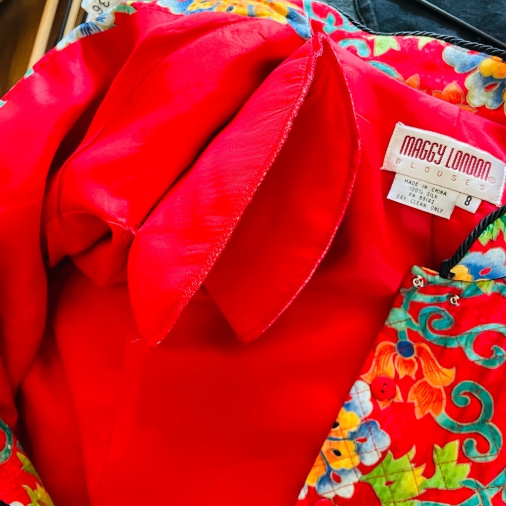Vintage Maggie London Silk Quilted Top / Jacket - Picture 5 of 12